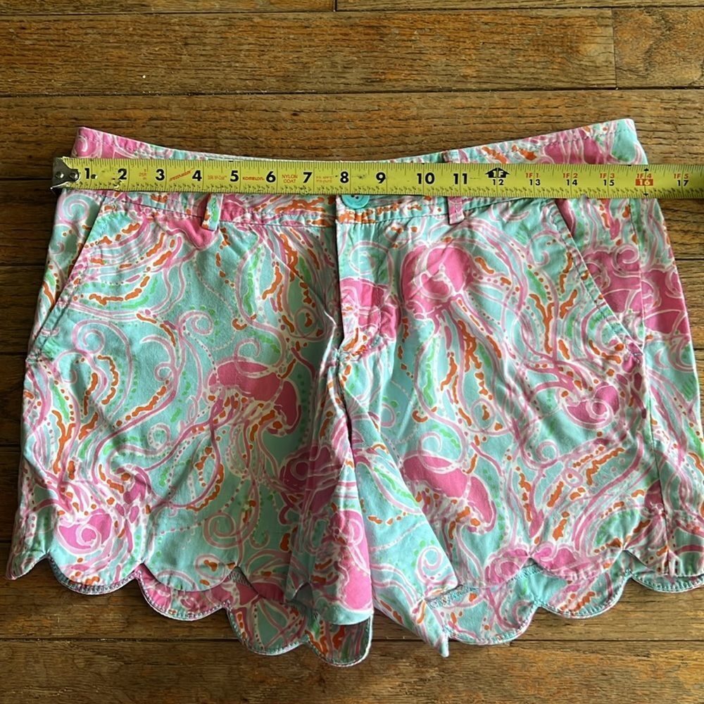 Lilly Pulitzer Buttercup Scalloped Shorts - Spa Blue Jellies Be Jammin’ - 2 - Picture 9 of 10
